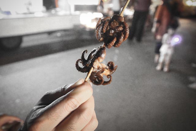 Brochette de petits poulpes... miam